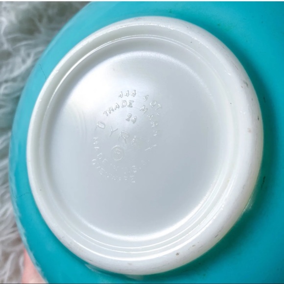 Vintage Pyrex Cinderella Hot Air Balloon Moon Bowl Ovenware Turquoise #444 4 qt - Picture 6 of 9